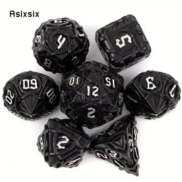 Metal Dice Set Twisted Lines Design in Black (DCPHMT19)